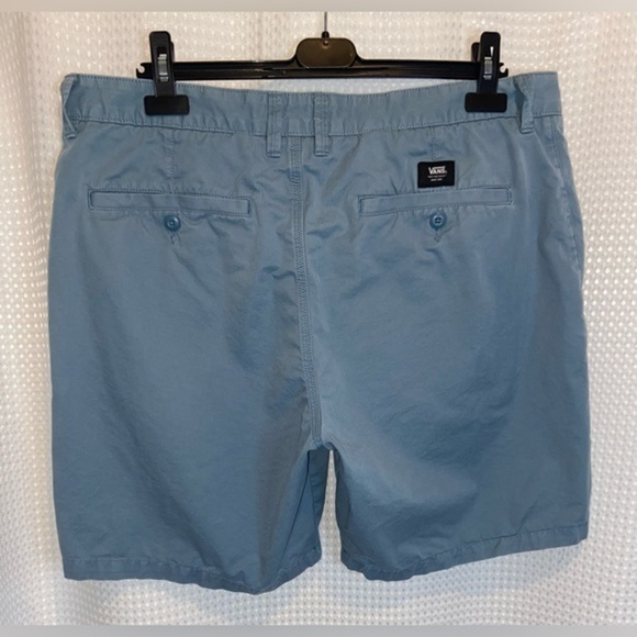 2/40$ Men’s VANS 100% cotton flat front dusty blue shorts size 38 - Picture 9 of 9